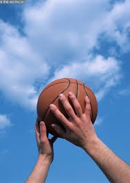 太精致了！赖斯：我会敷眼膜，离开酒店参加比赛前会喷香水